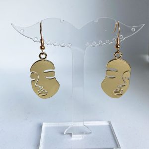 boucle d'oreille nelly de face
